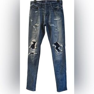 Hollister Women’s Distressed Dark Blue Skinny Jeans